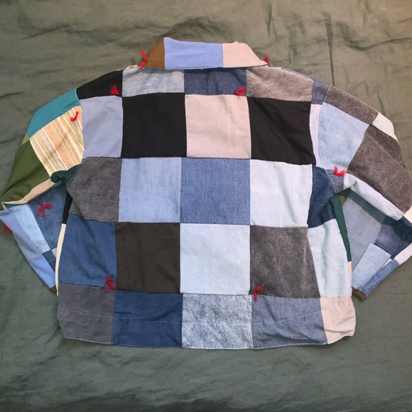 handmade quilt coat denim patchwork barn jacket chore coat vintage wooden button - Picture 6 of 9